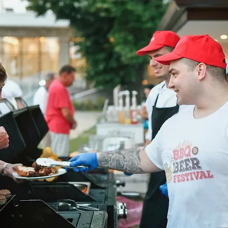 Hotel Grifid Metropol (adults Only) 4*