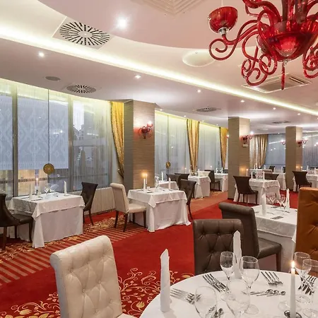 Готель Grifid Metropol (adults Only)
