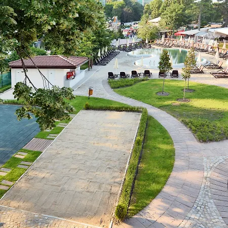 Готель Grifid Metropol (adults Only) 4*