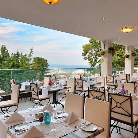 Готель Grifid Metropol (adults Only)
