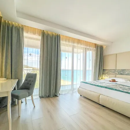 Grifid Metropol (adults Only) Готель 4*