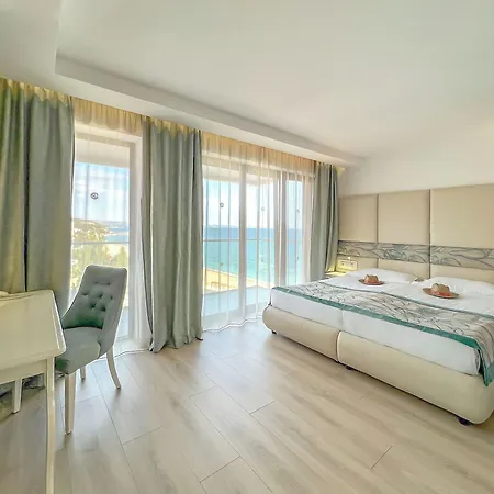 Grifid Metropol (adults Only) Готель 4*