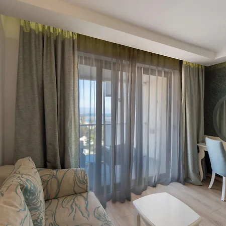 Grifid Metropol (adults Only) Готель