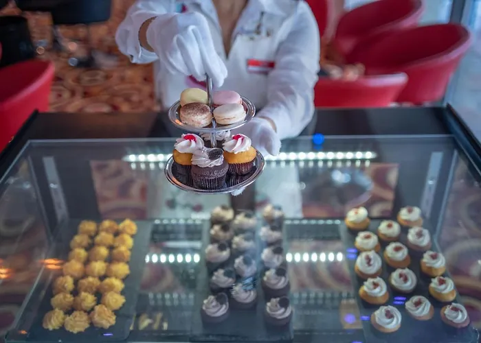 מלון Grifid Metropol (adults Only) 4*