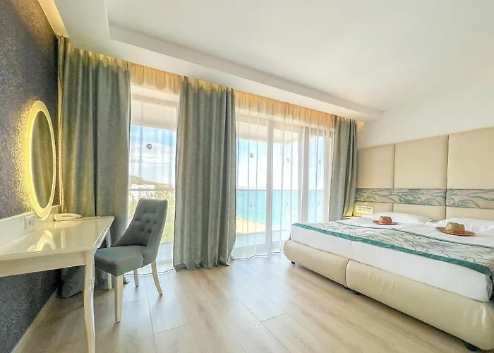 Grifid Metropol (adults Only) מלון 4*